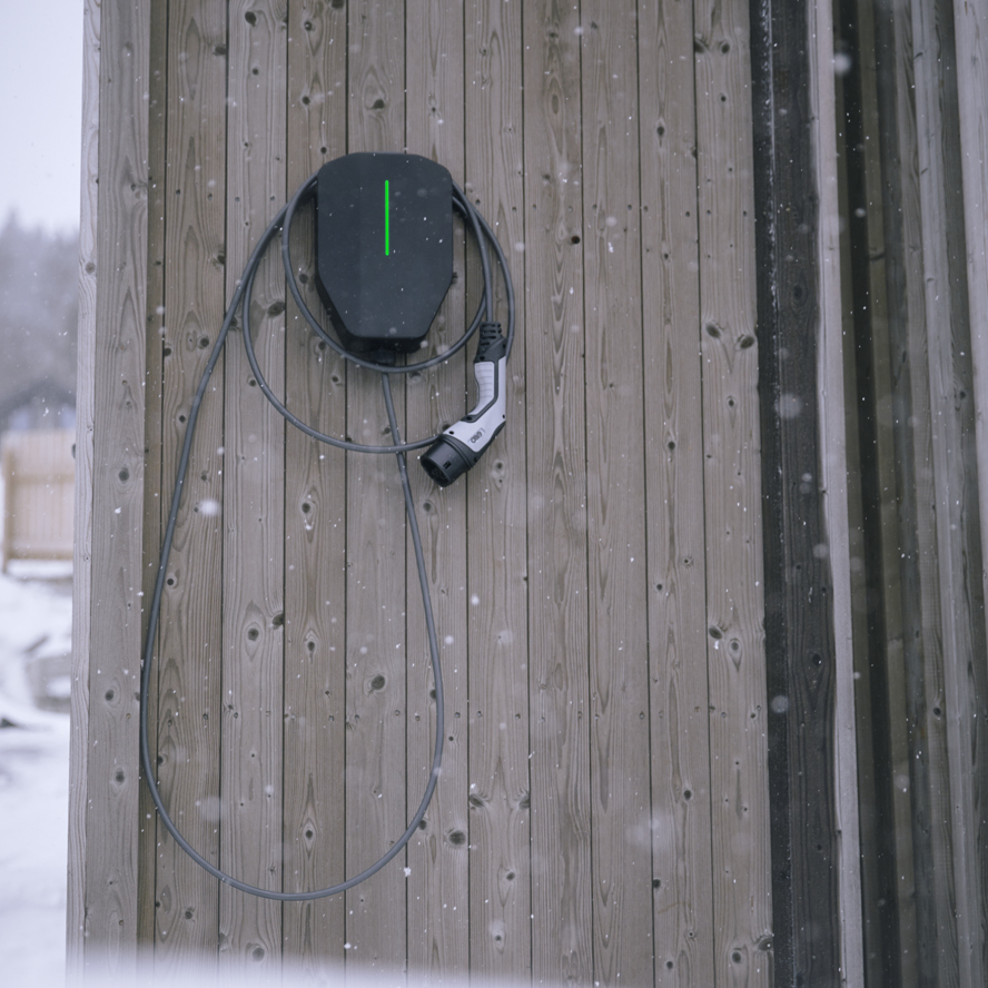 Garo Entity Pro Latausasema 14kW 5metrin kaapeli ja sisäinen energiamittari - autonlataus.com