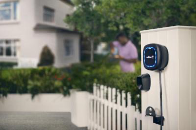 Wallbox Pulsar Max sähköauton latausasema 22kW - autonlataus.com