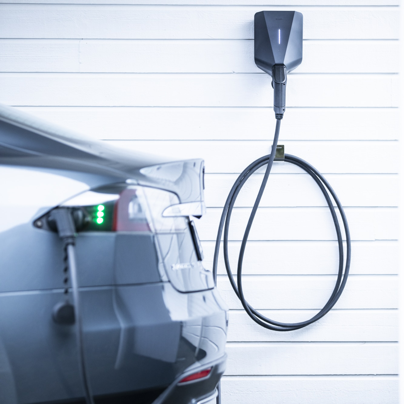 UUSI MALLI! Easee Charge Lite Latausasema 11kW - autonlataus.com