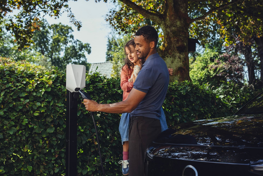 Easee Charge Up Latausasema 22kW 4G - autonlataus.com
